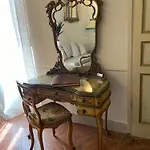 Palazzo Lauri Апартаменты Сполето