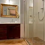 Palazzo Lauri Апартаменты Сполето