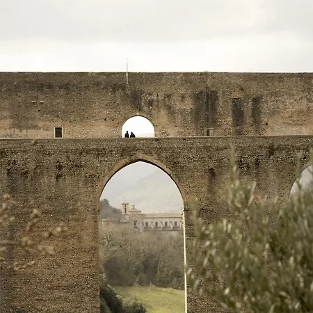 Palazzo Lauri *