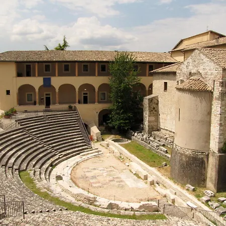 Palazzo Lauri Spolète