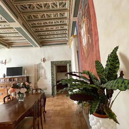 Palazzo Lauri Spolète