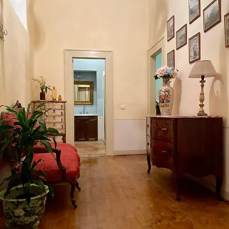 Palazzo Lauri Spolète