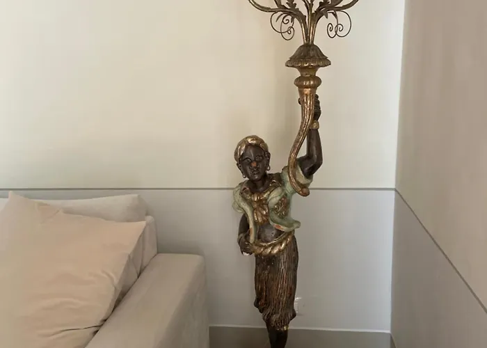 Apartment Palazzo Lauri *